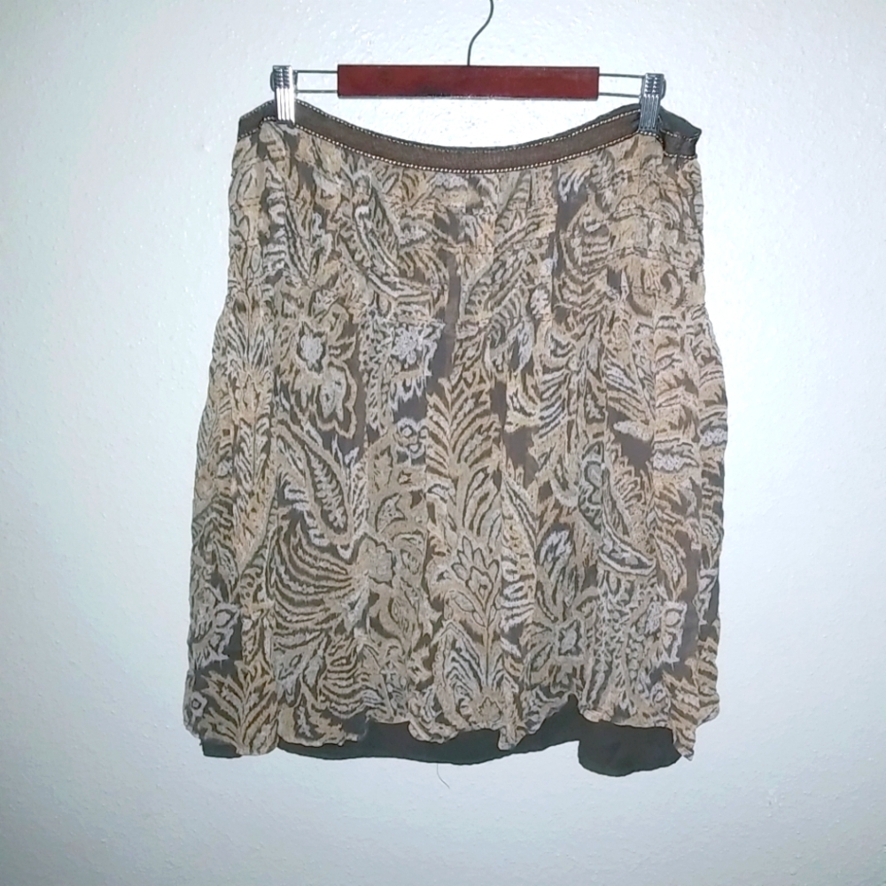 Oscar de la Renta 14 34x25 Silk Abstract Leaf Print Skirt Plus in Caramel